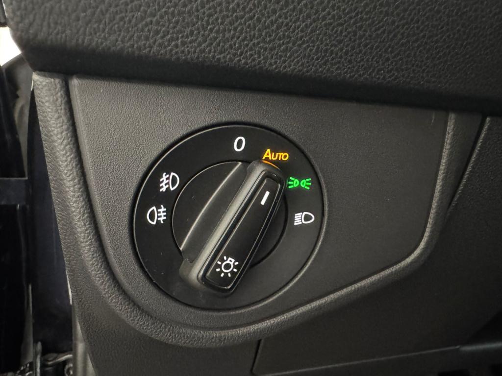 Volkswagen Taigo 1.0 tsi life business