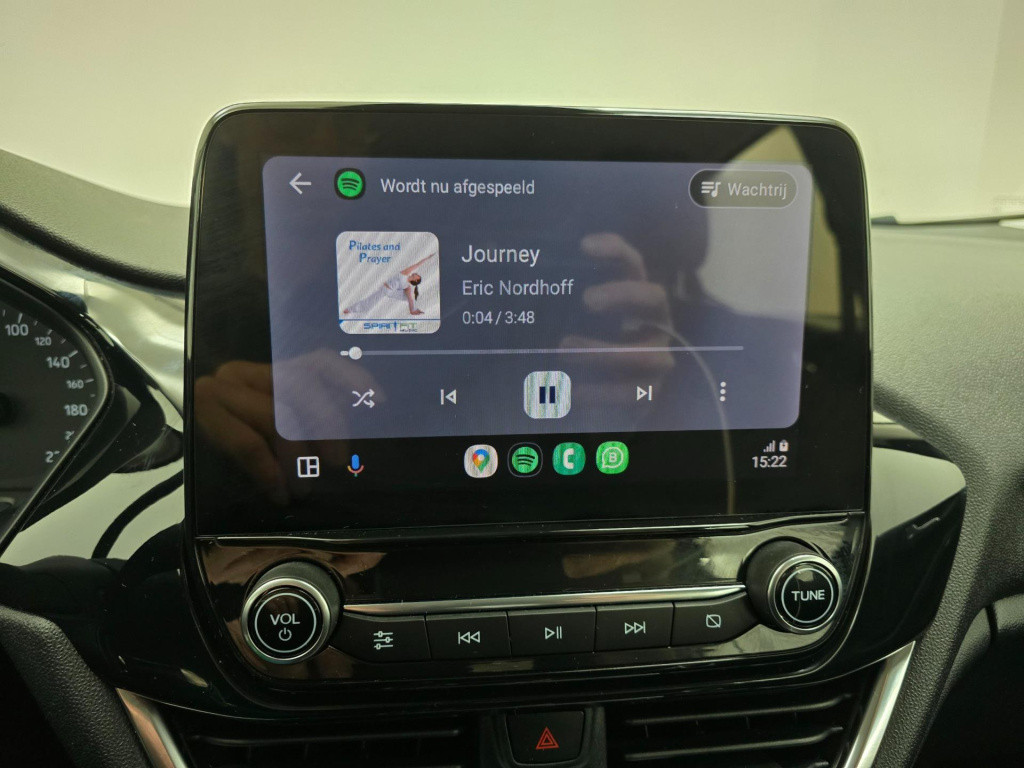 Ford Fiesta occasion 1.0 ecoboost titanium (luxe uitvoering) met carplay en