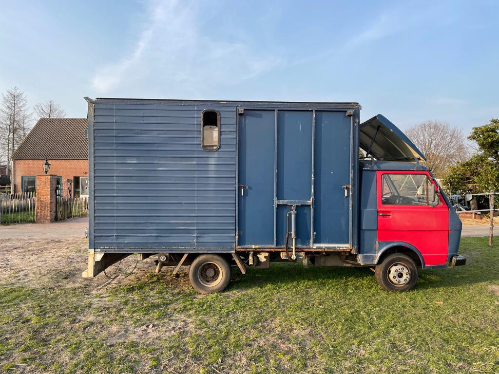 LT40 met Meubelbak