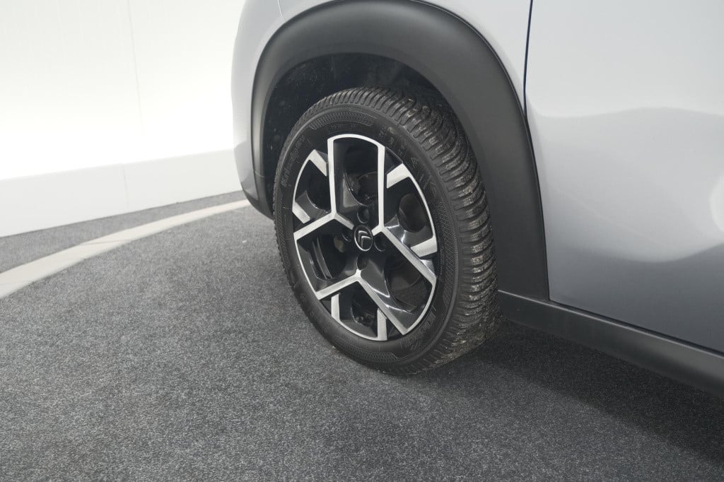Citroen C3 Aircross puretech 130 eat6 shine | camera | navigatie | parkeers