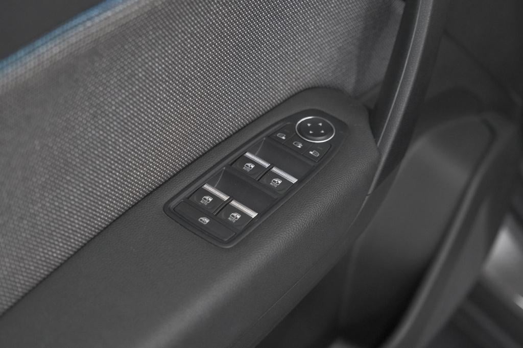 Renault Captur 1.6 e-tech full hybrid 145 techno | camera | navigatie | app
