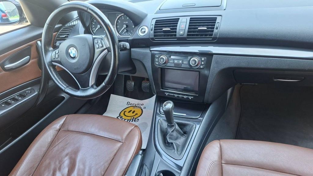 BMW 1 SERIE 118i Executive Cabrio bj:2008 airco-leer lm-velgen apk 2027