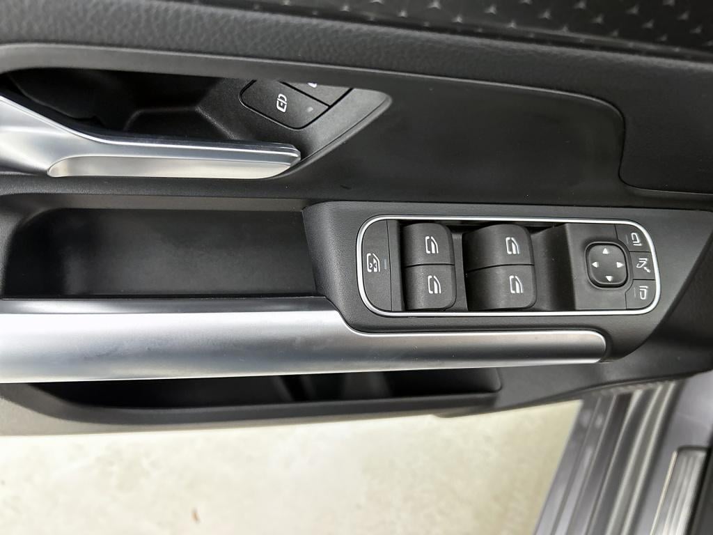 Mercedes-Benz B-Klasse 180 business line | elektrisch bedienbare achterklep