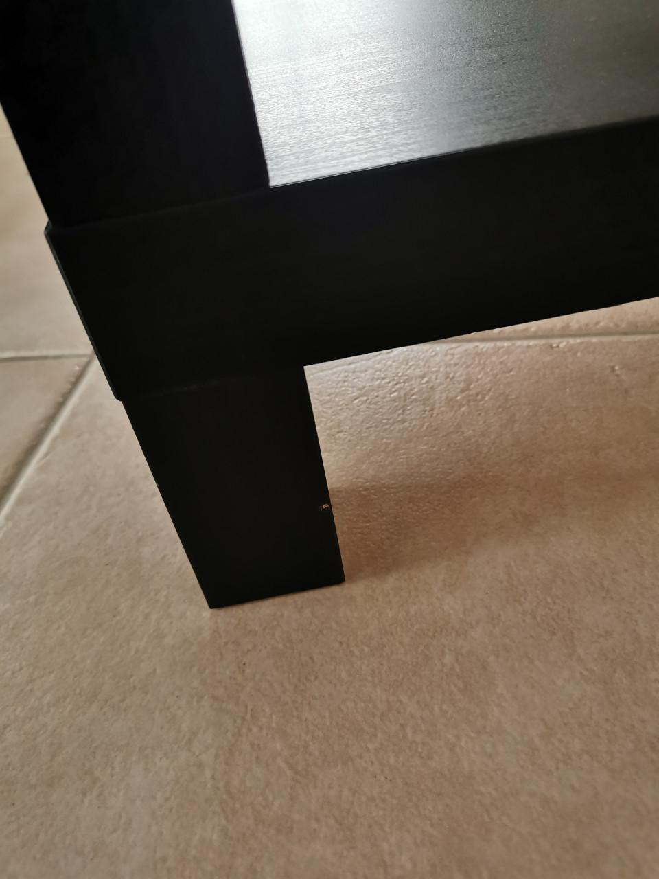 TV-meubel Ikea Lack zwartbruin