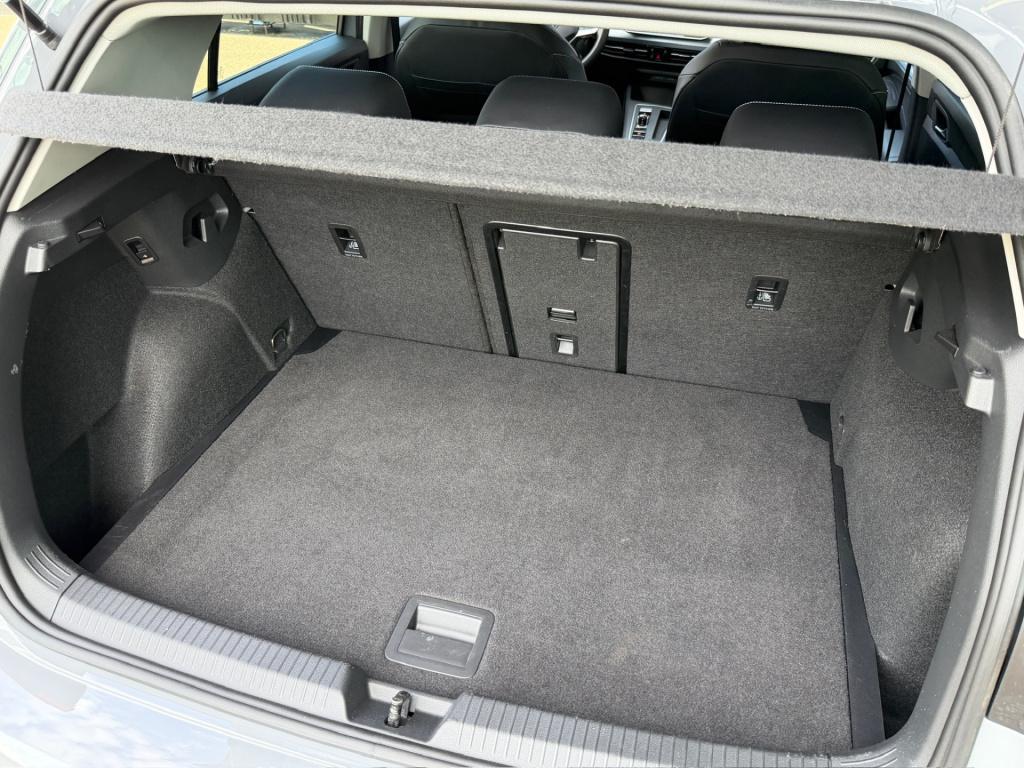Volkswagen Golf 1.5 etsi 150pk dsg goal | trekhaak | camera | dode hoek | r