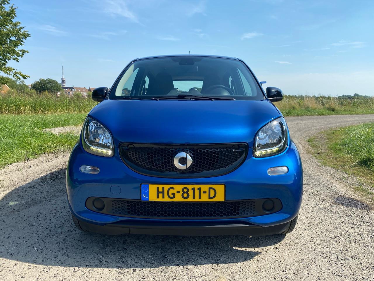 Smart Forfour 1.0. bwj2015 weinig kilometers