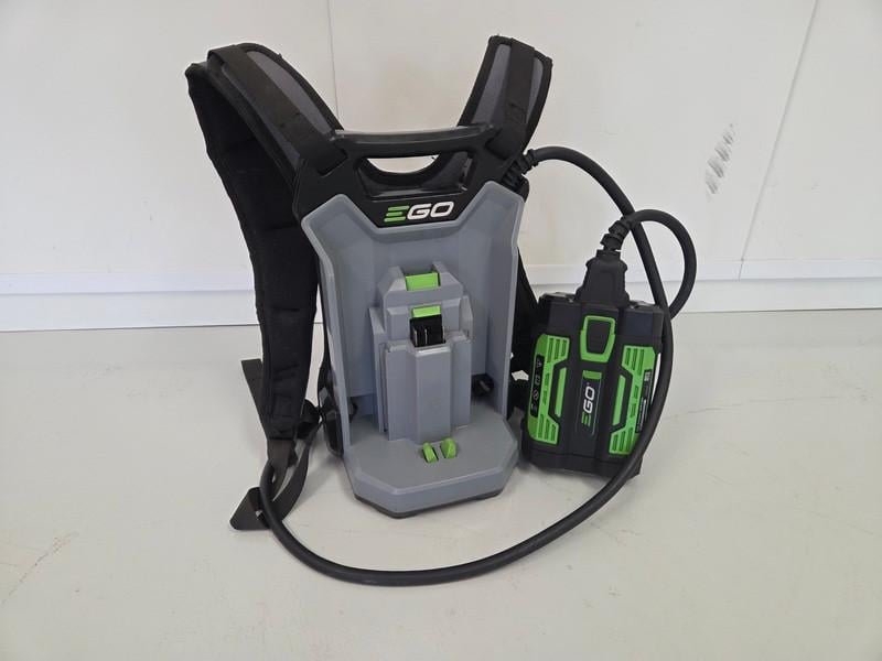 EGO BH1001 rugharnas incl. adapter