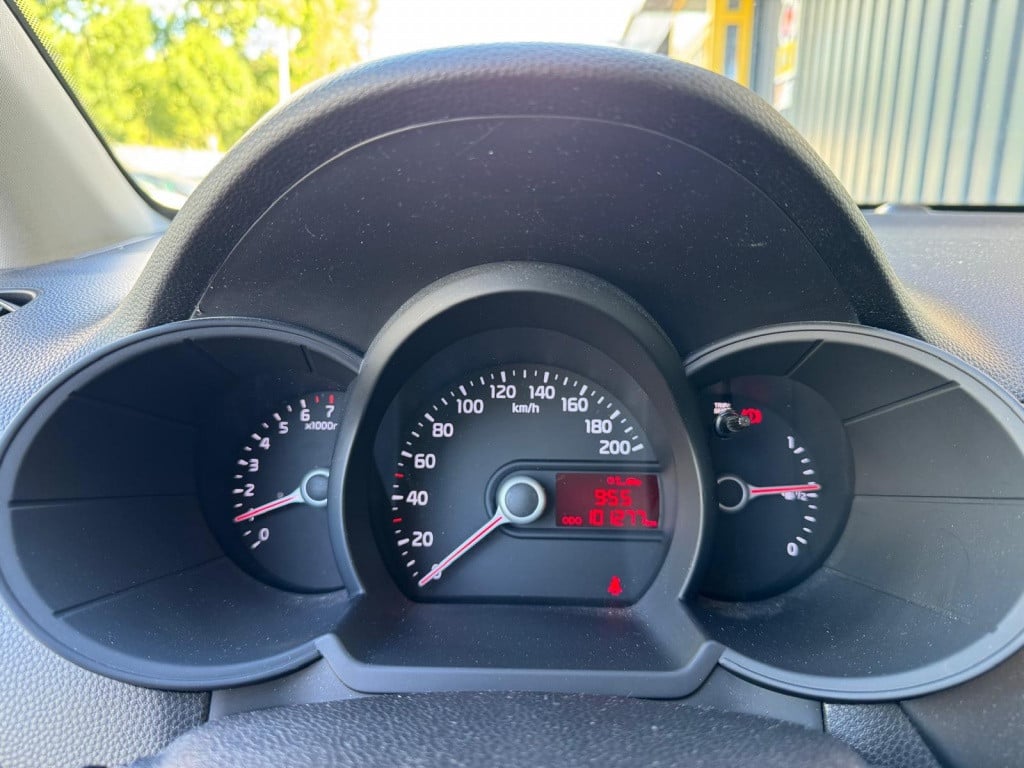 Kia Picanto 1.0 cvvt businessl.