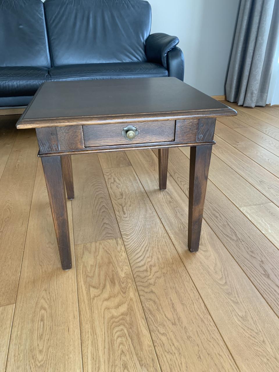 Gratis af te halen 4 leren stoelen