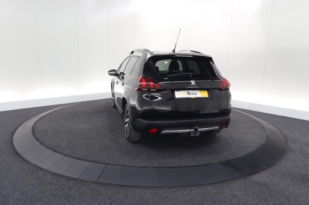 Peugeot 2008 puretech 130 gt-line | trekhaak | camera | apple carplay | par