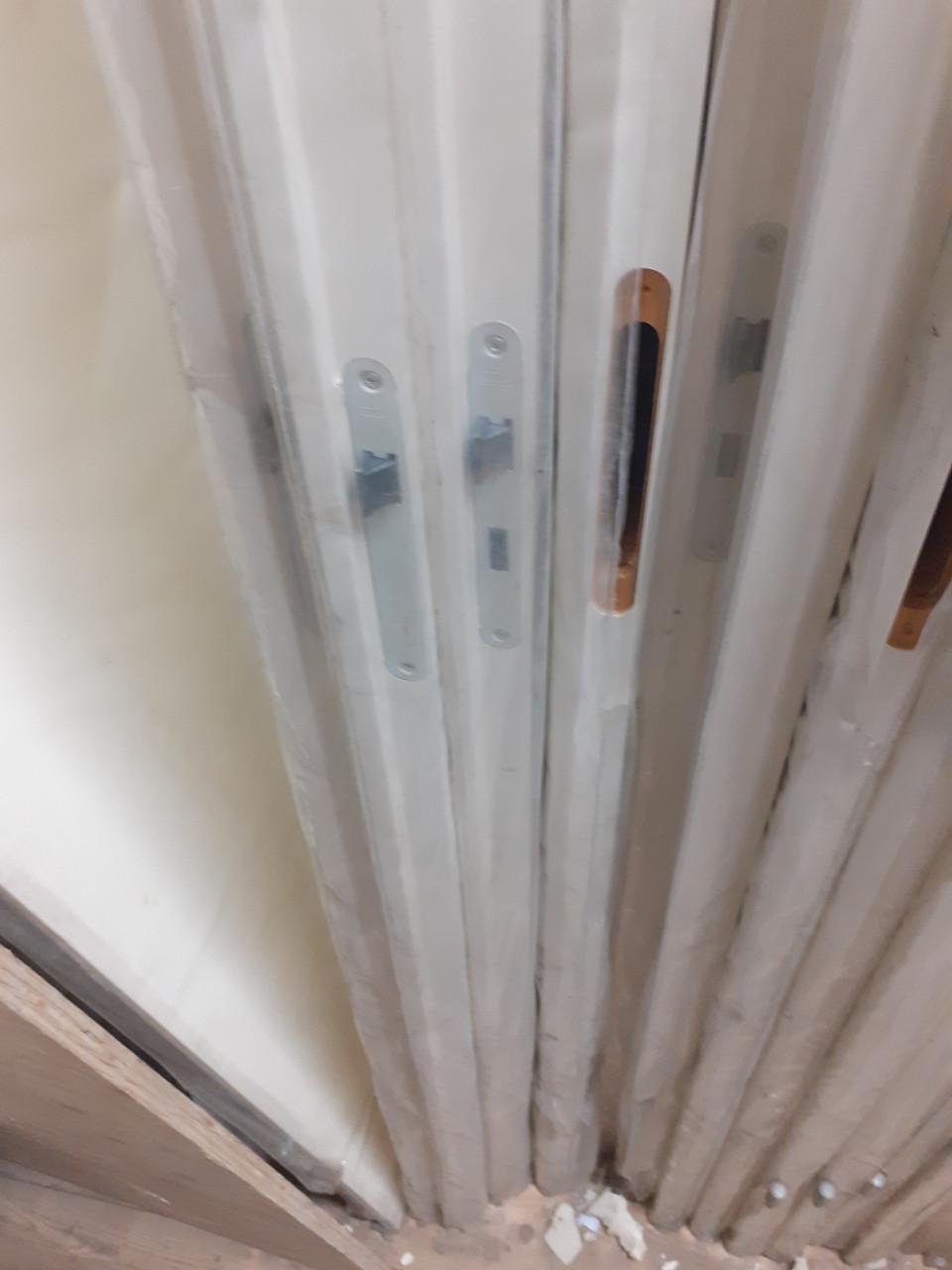 25 nieuwe opdekdeuren 231 hoog voor 50 euro