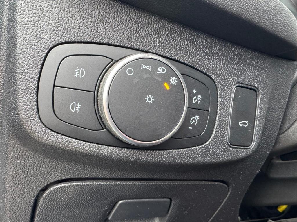 Ford Focus wagon 1.0 ecob. active bns | pano | led | bovag