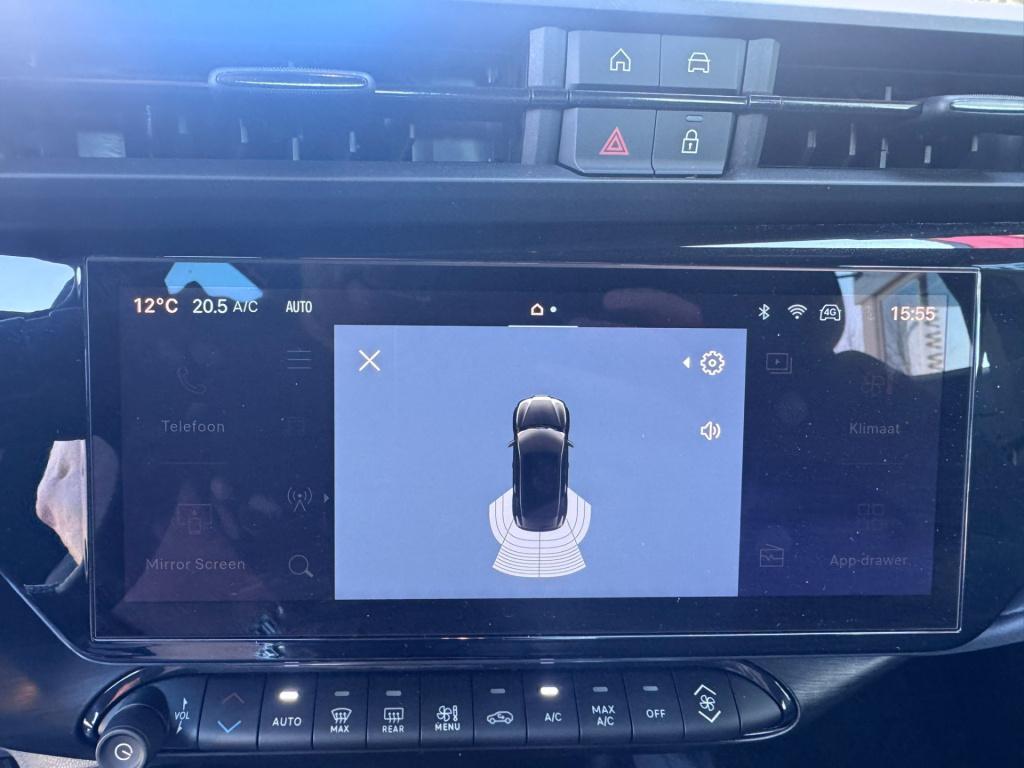 Alfa Romeo Junior elettrica 54 kwh