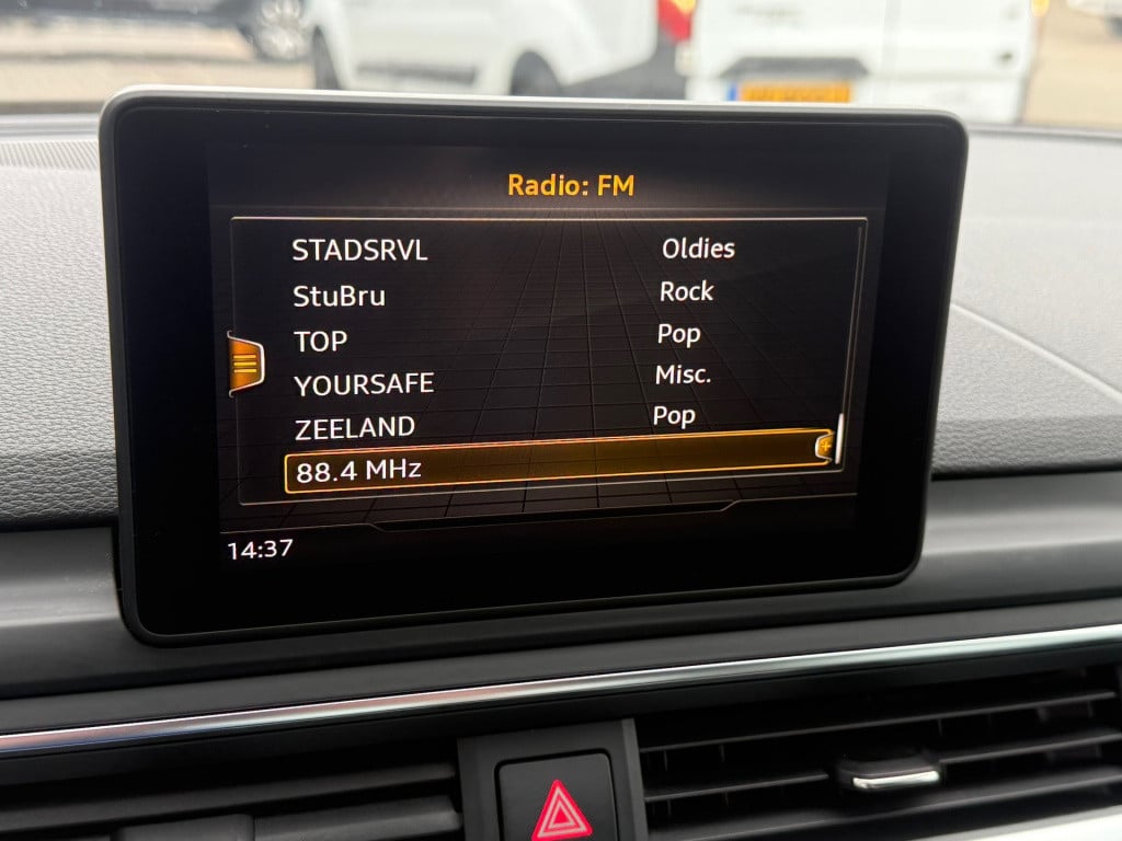 Audi A4 limousine 1.4 tfsi