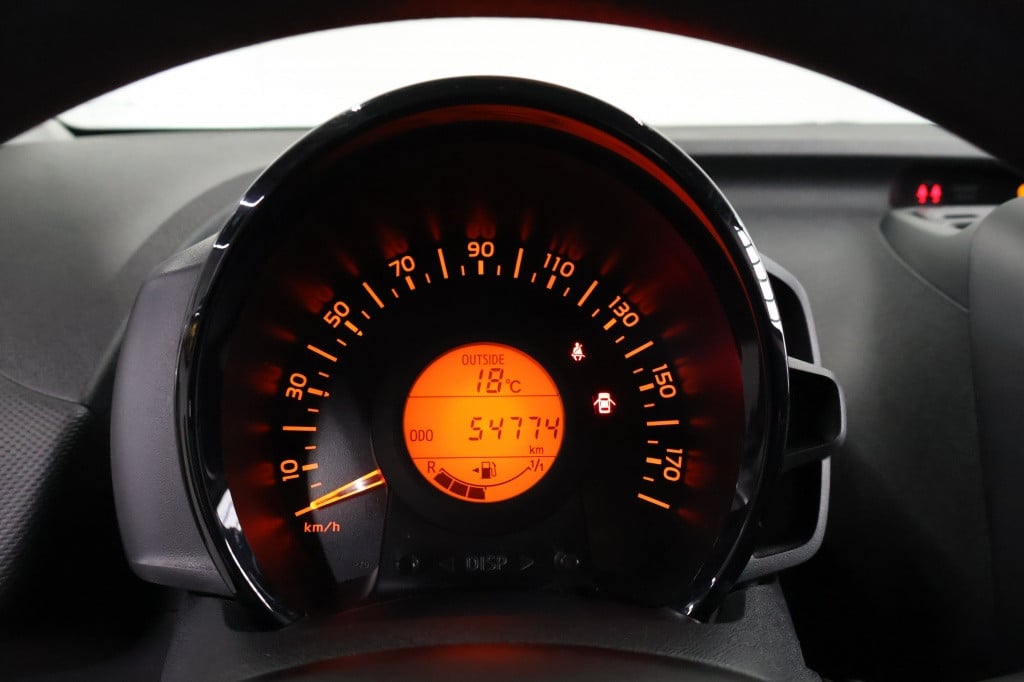 Toyota Aygo 1.0 vvt-i x-fun