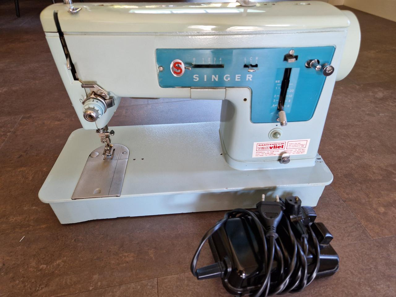 Gratis af te halen: Singer 347 naaimachine