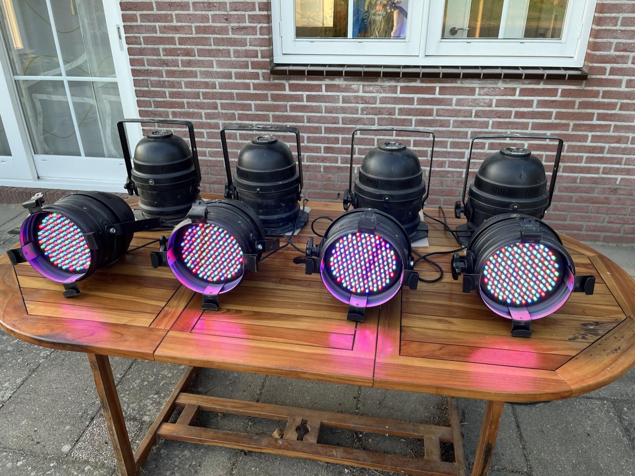 8 stuks ADJ P64 LED Par Spots