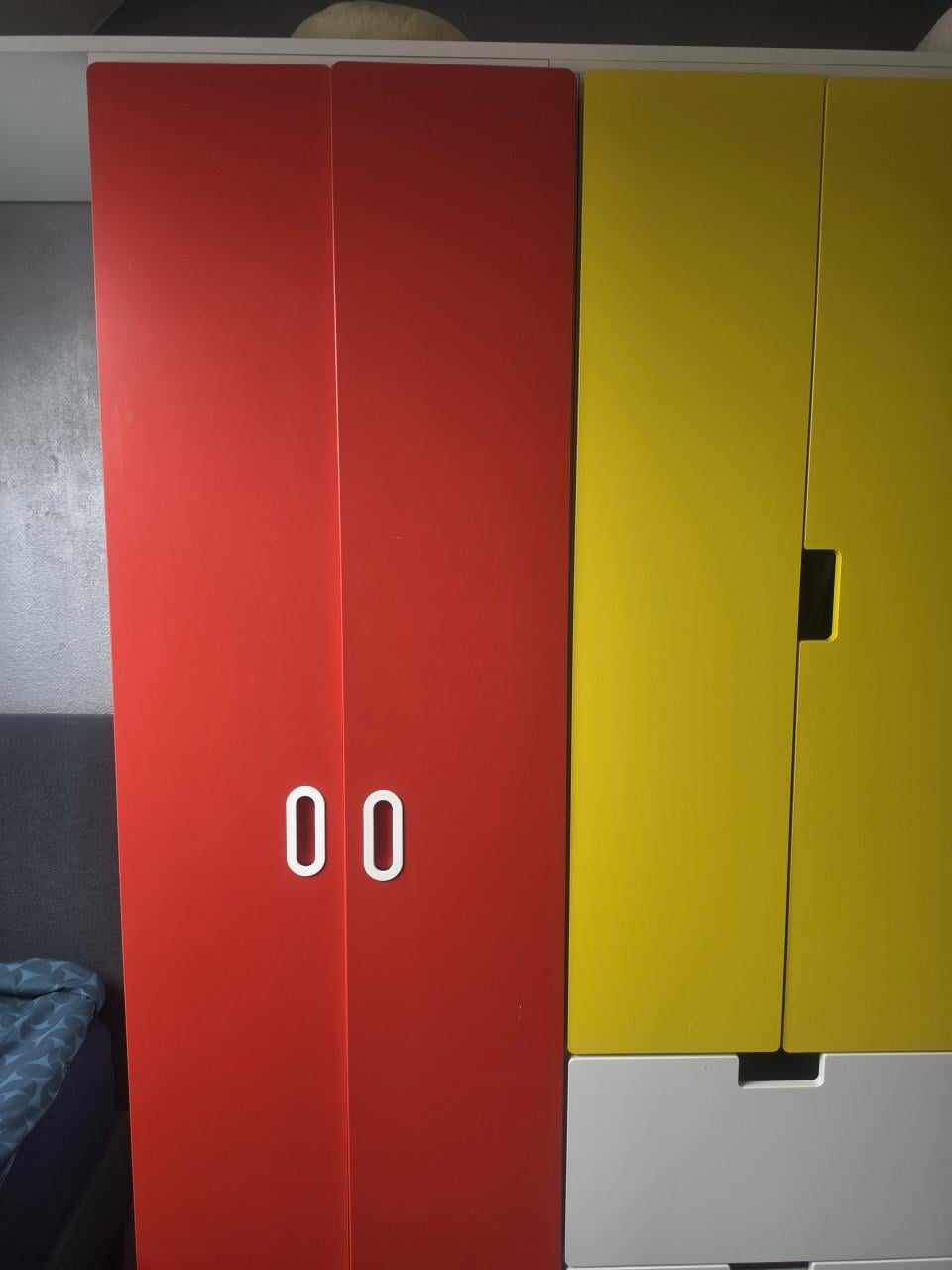 Kinder kledinkast