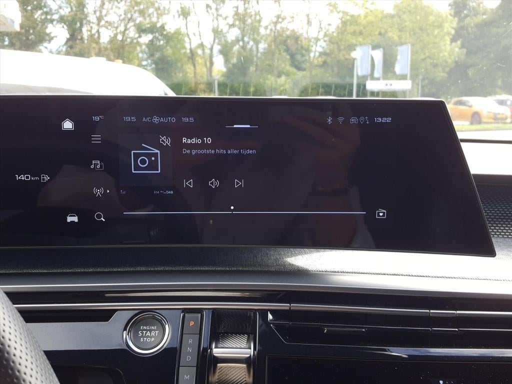 Peugeot 3008 gt 1.2 hybrid(mild) 136pk automaat navi | apple carplay & andr