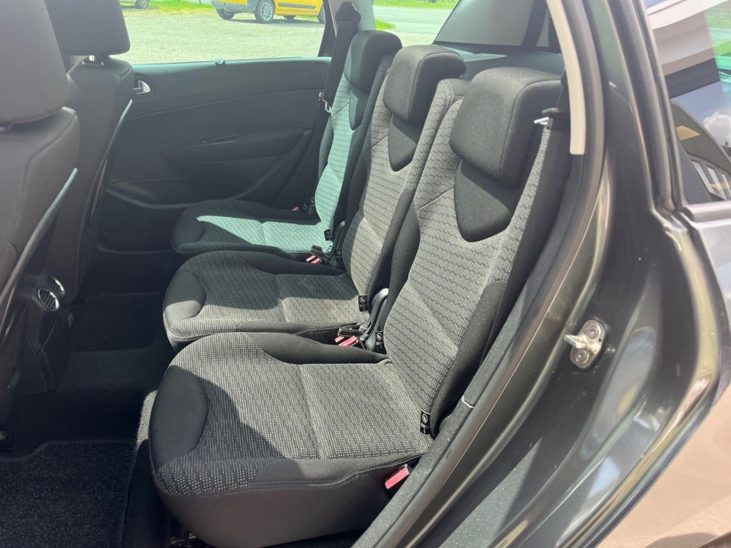 Peugeot 308 1.6 vti millesim 200 panodak, navi