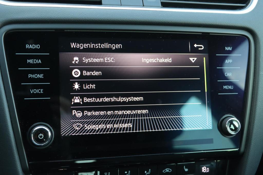 Skoda Octavia combi 1.0 tsi greentech business edition