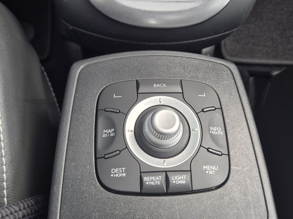 Renault Scenic tce 130 bose navigatie, trekhaak, climate control, cruise co