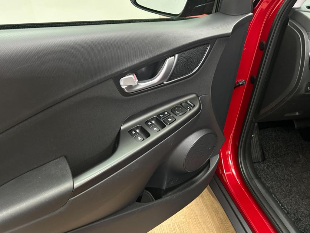 Hyundai Kona occasion 1.6 gdi hev fashion | rood | tweedehands hyundai kona