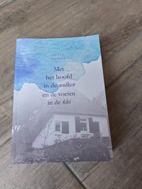 Autobiografie Met het hoofd in de wolken en de voeten in de klei