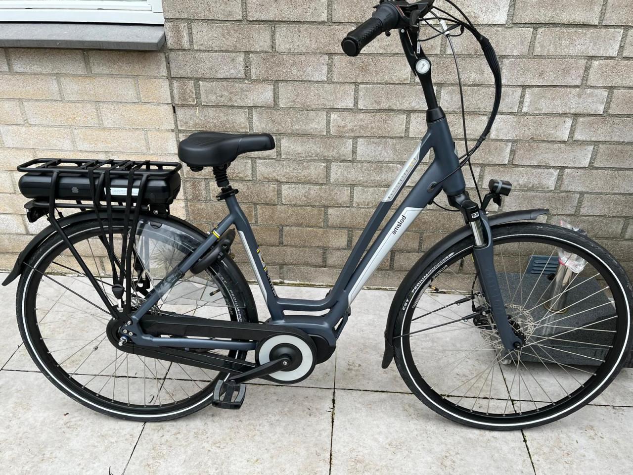 Zeer nette, bijna nieuw Amslod Wellington MRX