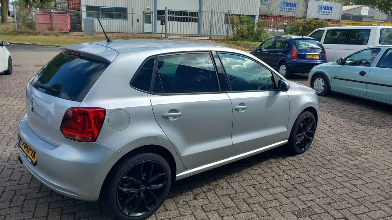 Volkswagen Polo 1.4 16v 5drs Trendline bj:2009 airco 18inch apk 2027