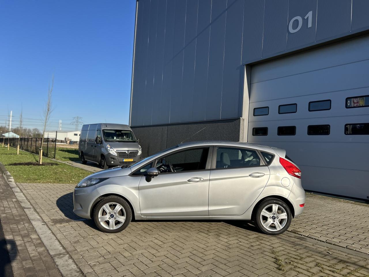 Ford Fiesta 1.25 Titanium/JAAR APK/AIRCO/