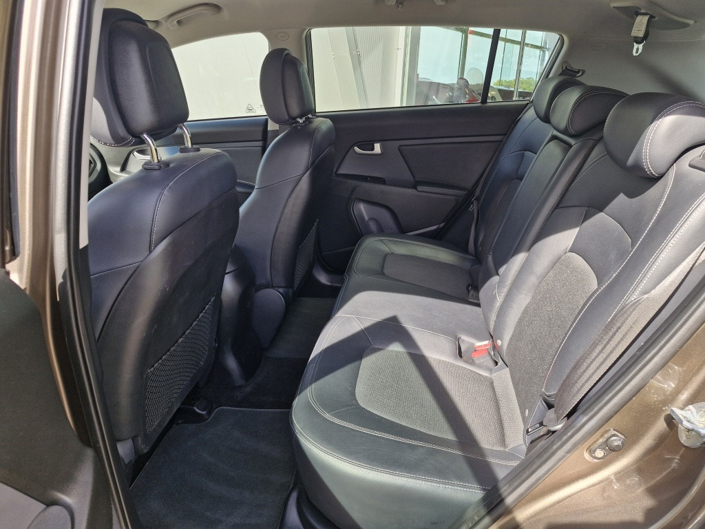 Kia Sportage 1.6 gdi x-ecutive +