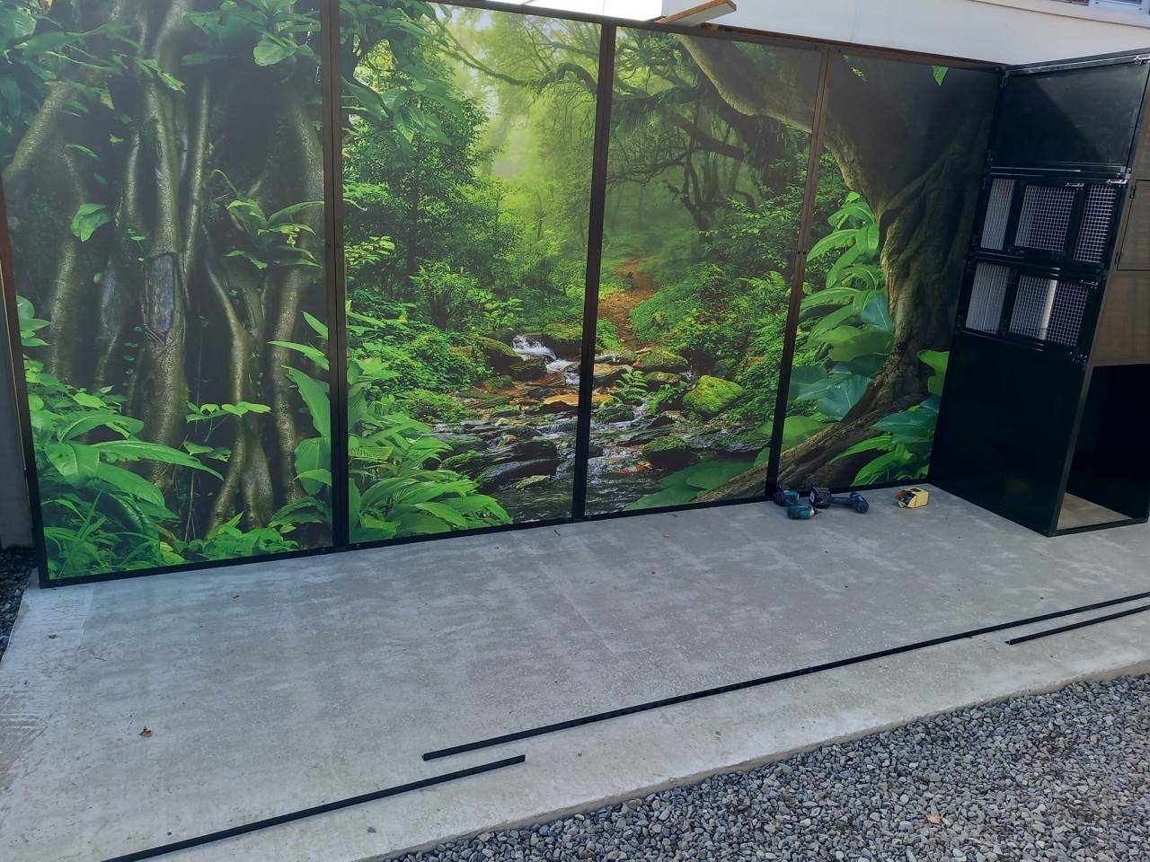 Zwart gepoedercoat volièregaas en meer...........