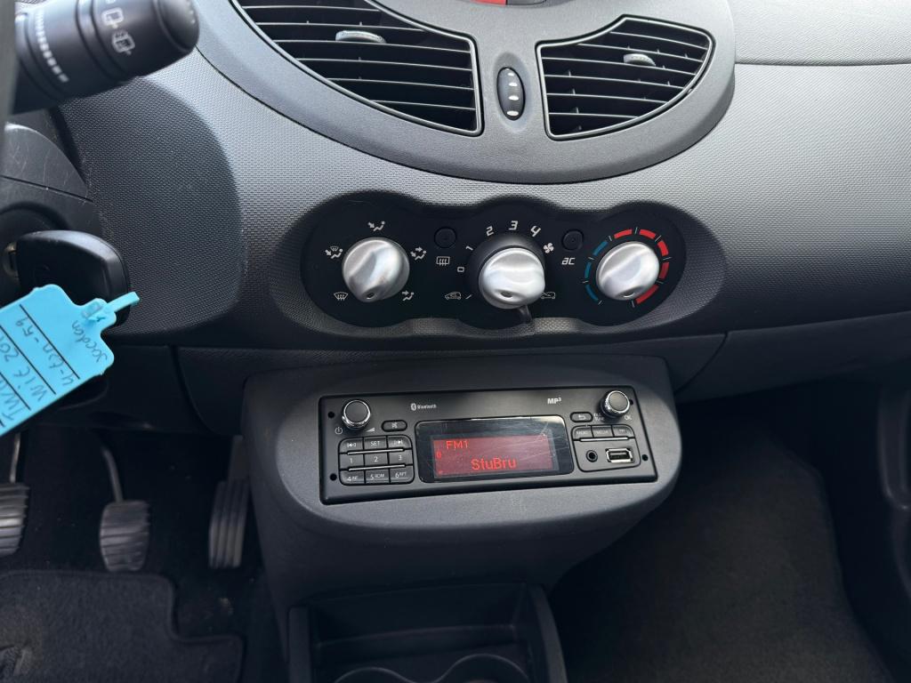 Renault Twingo 1.2 16v parisienne * airco * apk * 100% onderhouden * nap *