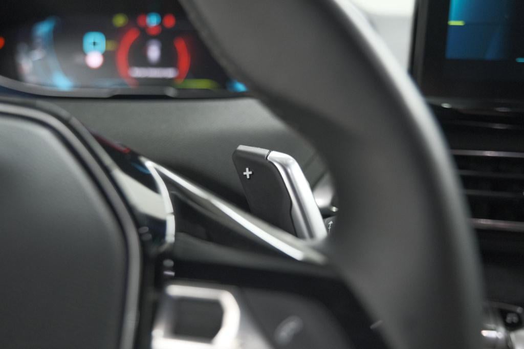 Peugeot 3008 1.6 hybrid 225 allure | plug in hybride | camera | dodehoekdet