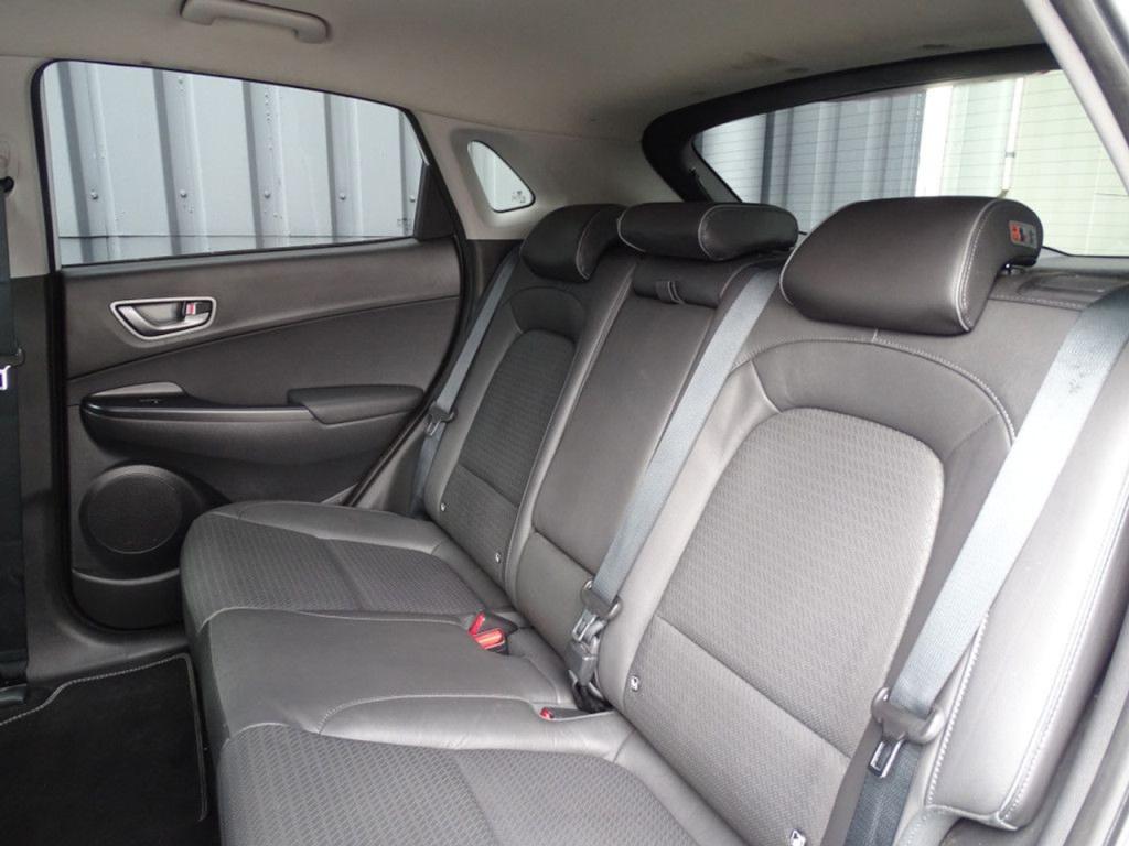 Hyundai Kona ev premium 64 kwh led | stoelkoeling | hud | pdc