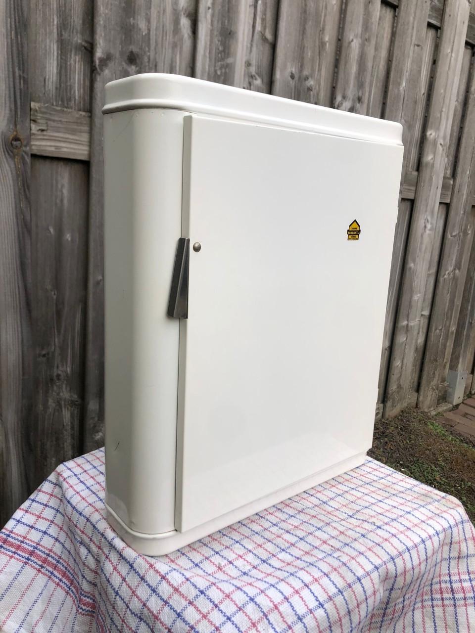 Mooi Vintage medicijnkastje van Brabantia