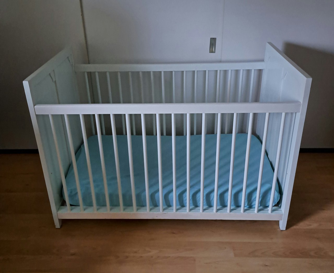 Kinderledikantje met toebehoren