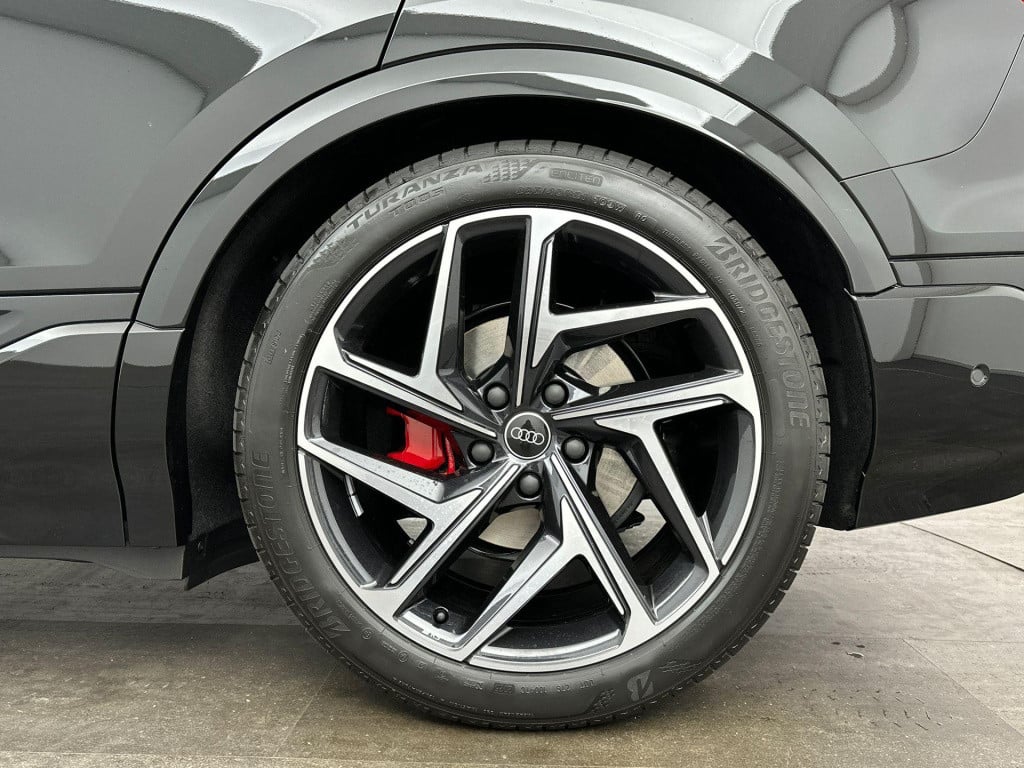 Audi Q6 E-tron sportback s edition e-tron perf 100kwh 225 kw / 306 pk sport
