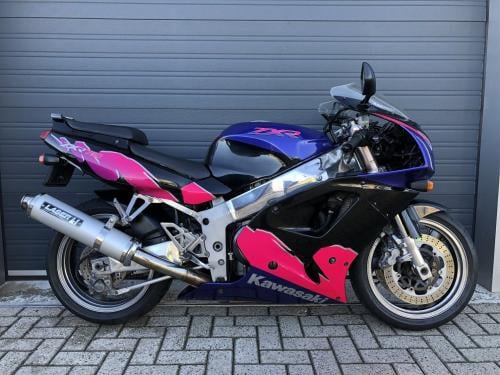 Onverknoeide Kawasaki ZXR750