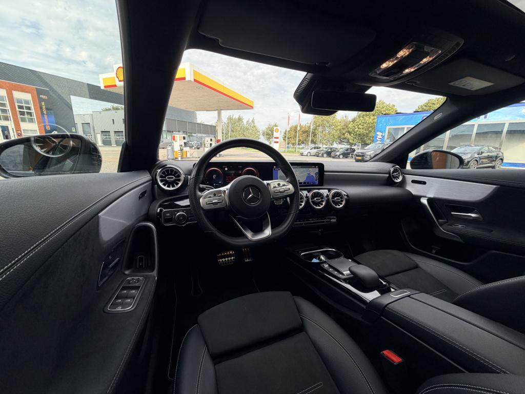 Mercedes-Benz Cla shooting brake 250 e business solution amg limited