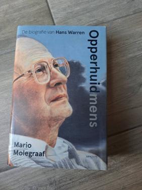 Biografie van Hans Warren Opperhuidmens van Mario Molegraaf