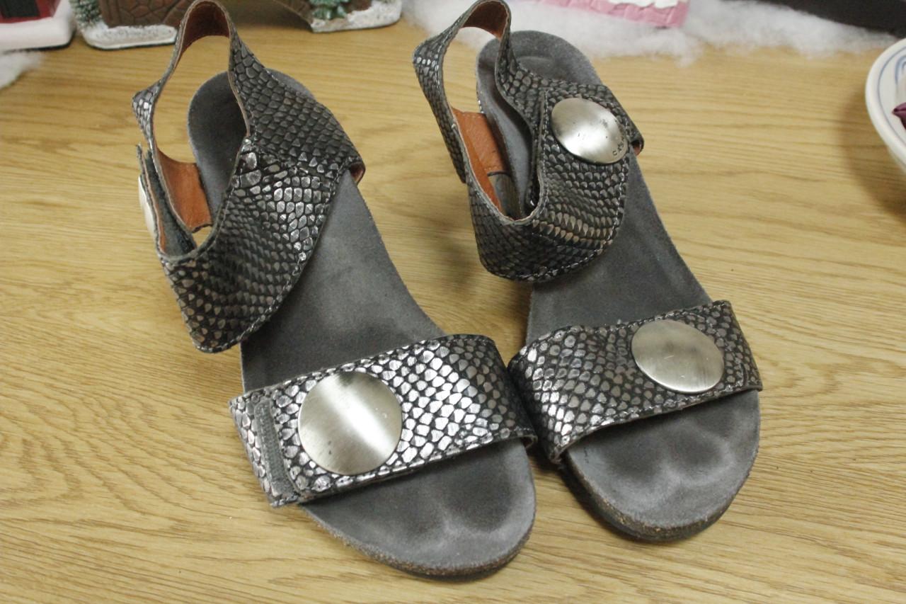 Laarsjes, schoenen maat 39