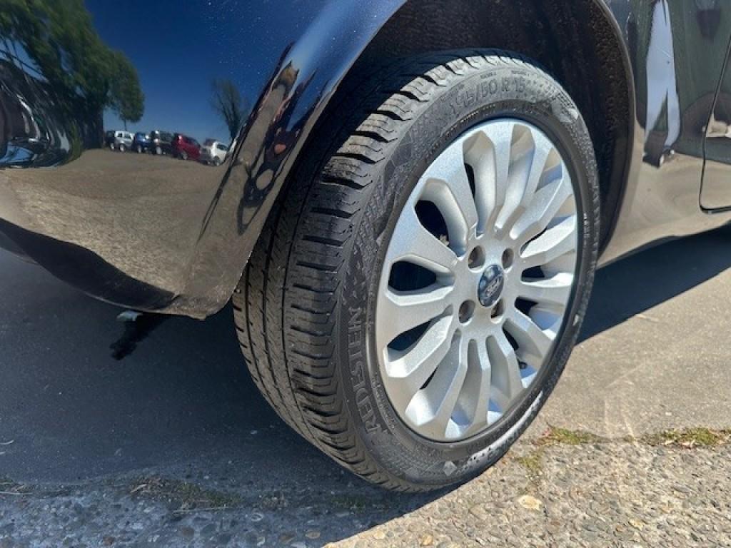 Ford KA 1.2 titanium x