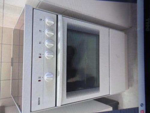 Bosch elektrisch fornuis met oven en CERAN kookplaat