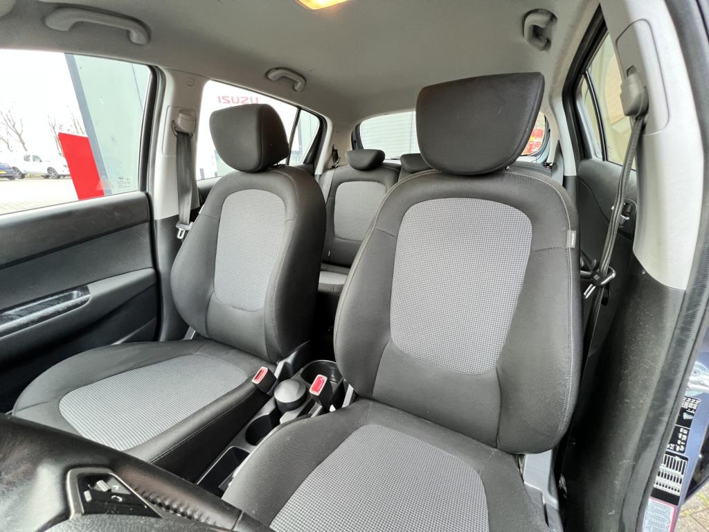 Hyundai I 20 1.4i i-motion | automaat | trekhaak | radio