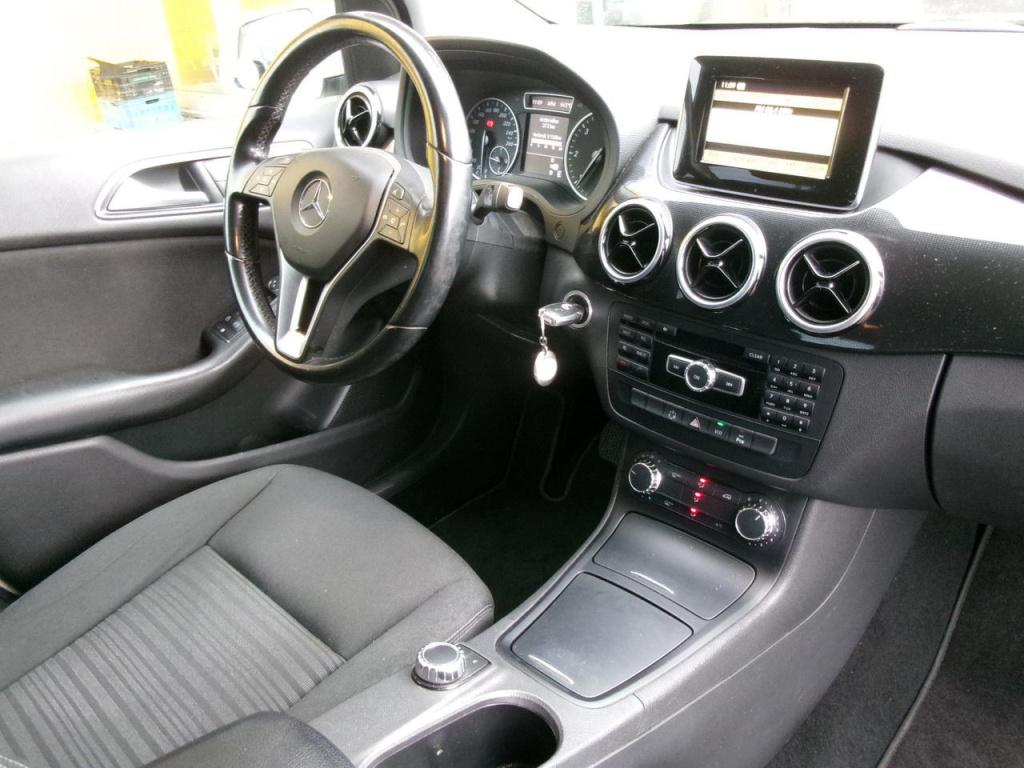 Mercedes-Benz B-Klasse 180 cdi automaat, airco, navi, pdc, trekhaak