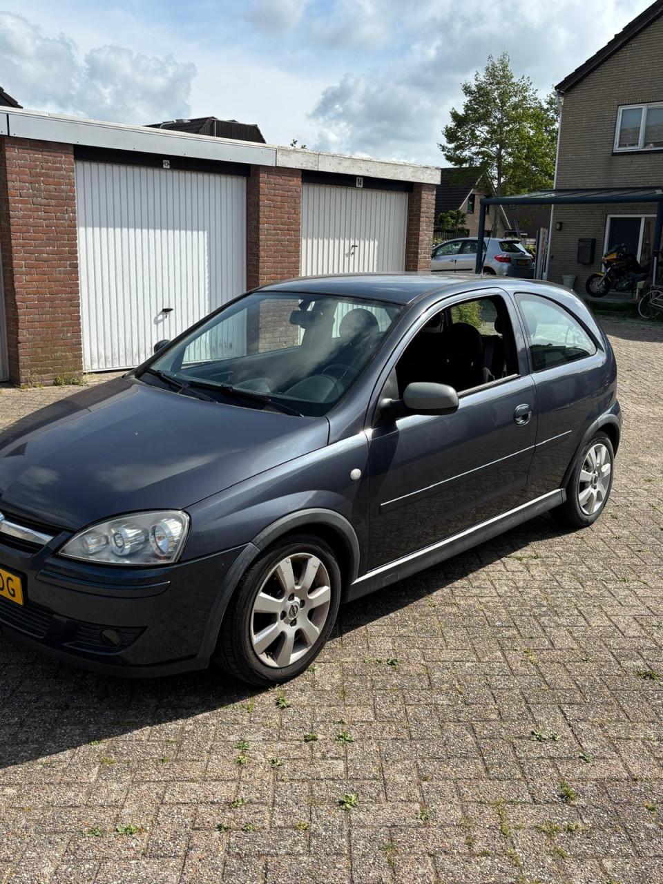Opel Corsa C 2006