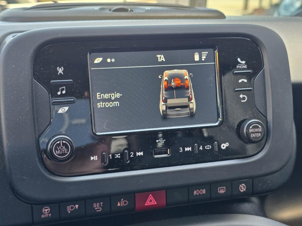 Fiat Panda 1.0 hybrid city life slechts 2895 km!!