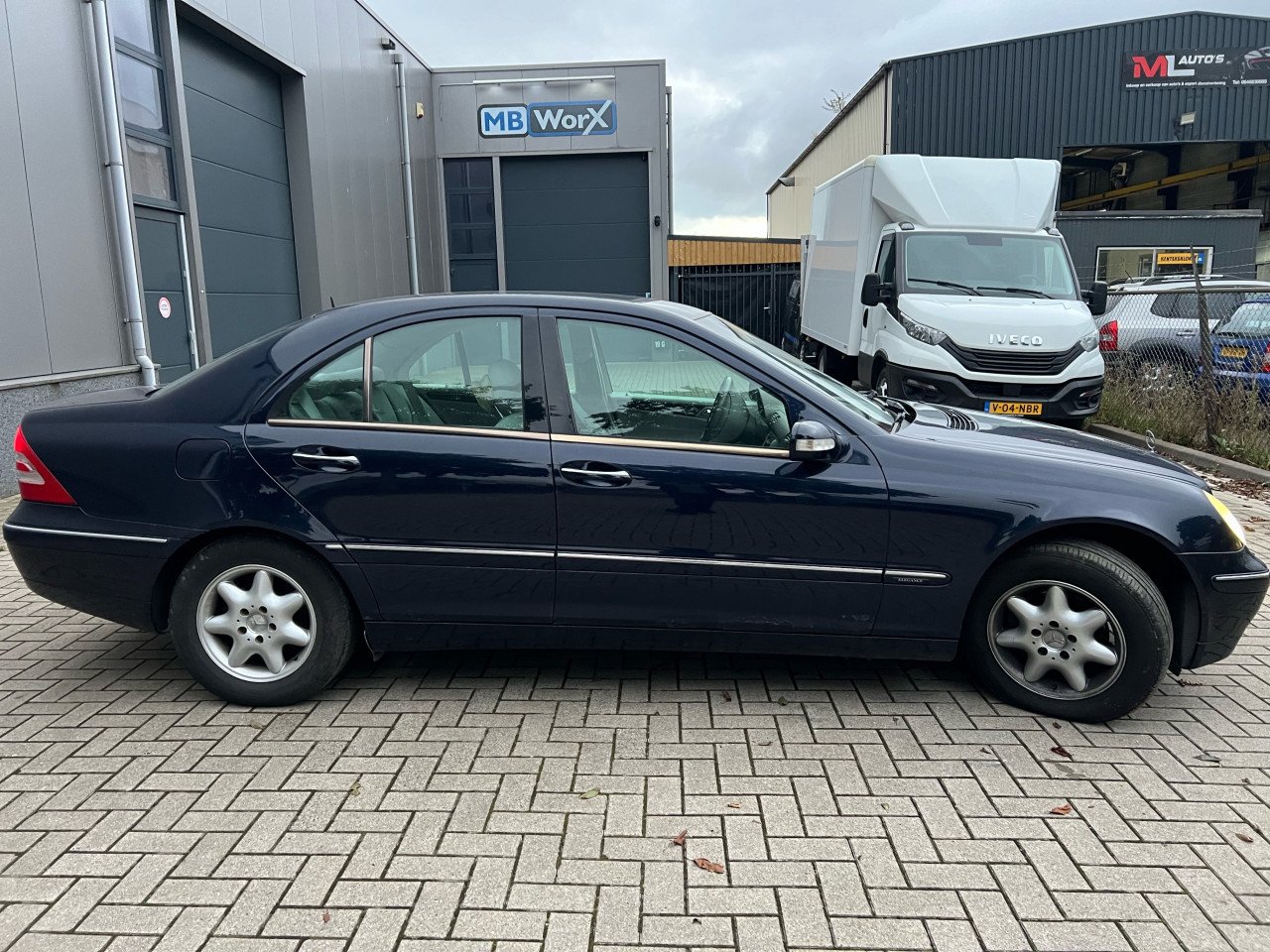 Mercedes-Benz C-Klasse 180 Elegance Automaat